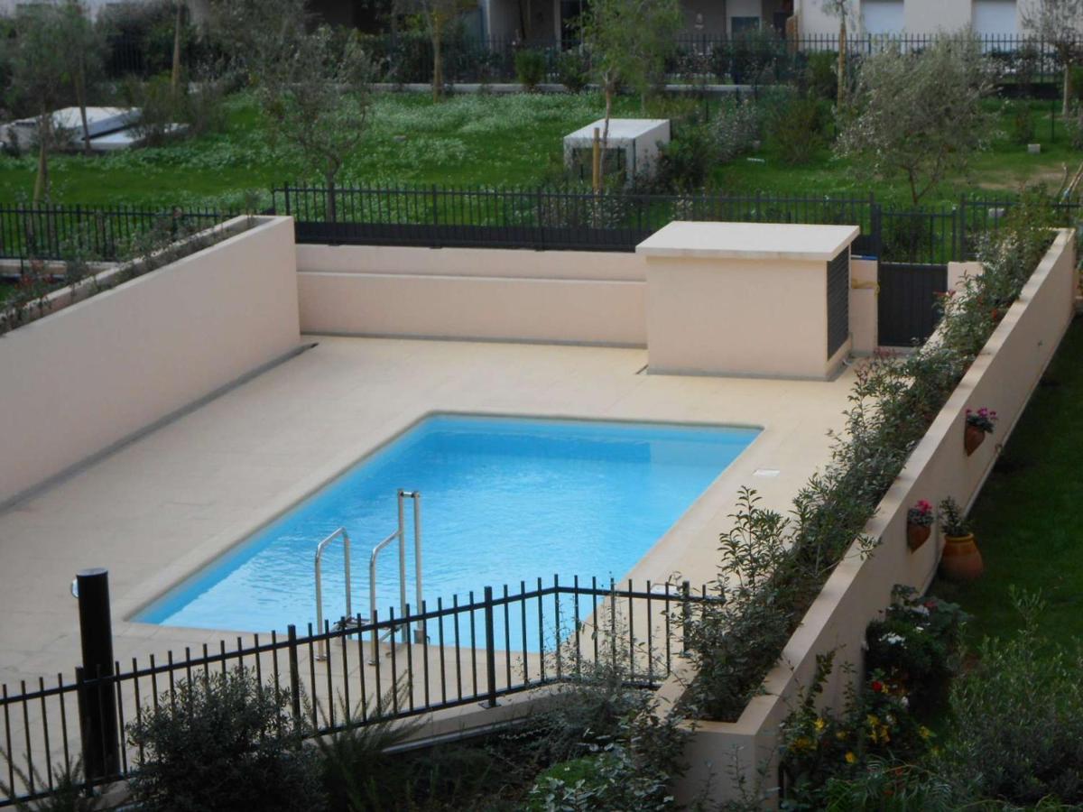 Spacieux 3 Pieces Avec Terrasse, Piscine Et Garage, A 2 Pas De La Plage - Saint Raphael - Fr-1-226A-274 Eksteriør bilde