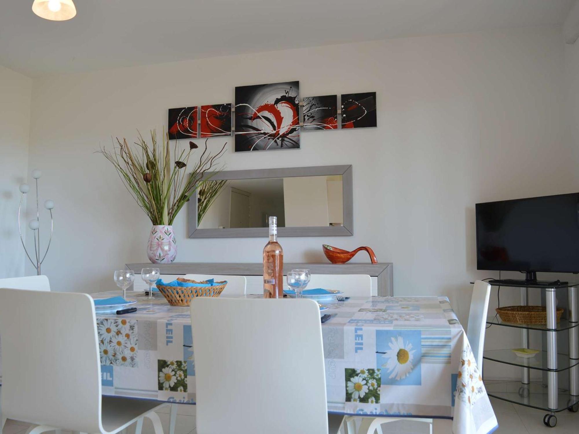 Spacieux 3 Pieces Avec Terrasse, Piscine Et Garage, A 2 Pas De La Plage - Saint Raphael - Fr-1-226A-274 Eksteriør bilde