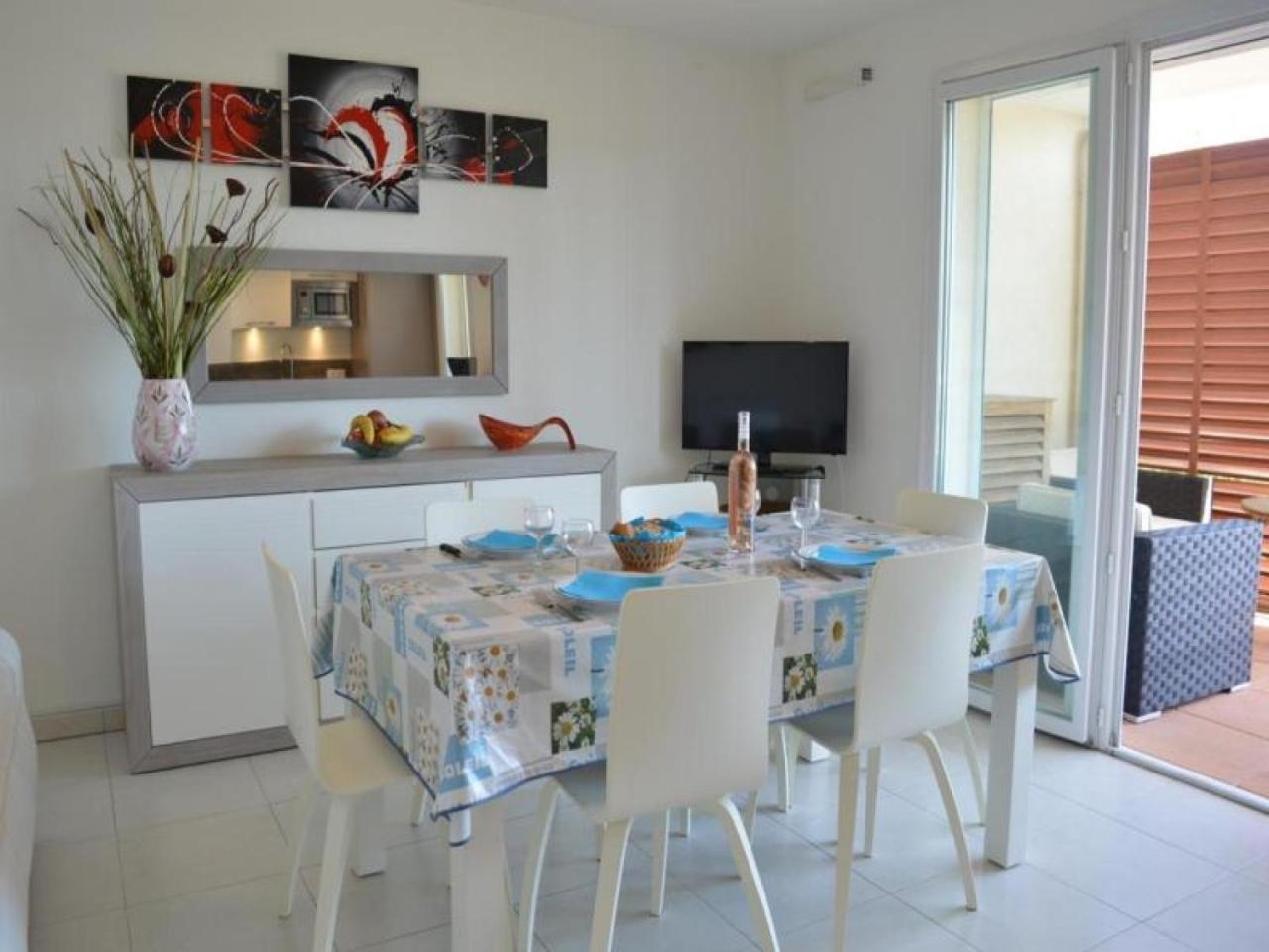 Spacieux 3 Pieces Avec Terrasse, Piscine Et Garage, A 2 Pas De La Plage - Saint Raphael - Fr-1-226A-274 Eksteriør bilde